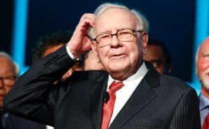 Bí quyết đầu tư của thần chứng khoán Warren Buffett: “Không ngừng học hỏi để ngồi vững trên thị trường chứng khoán đầy biến động”